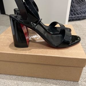 Christian Louboutin Miss Sabina 39